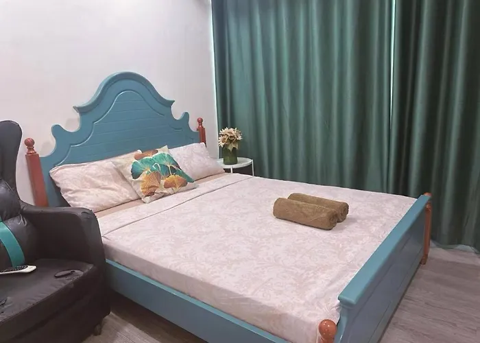 Seaview Staycation In Malate Apartment
