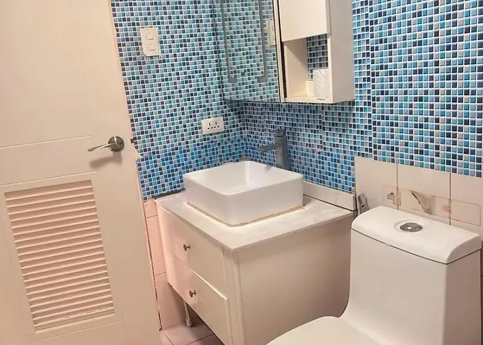 Apartment Seaview Staycation In Malate