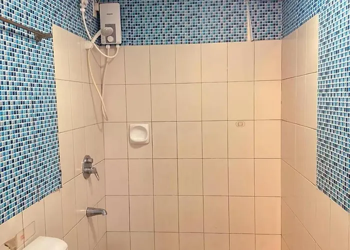 Seaview Staycation In Malate Apartment *