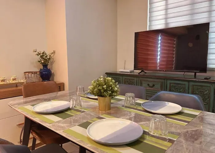 Seaview Staycation In Malate Apartment Manila